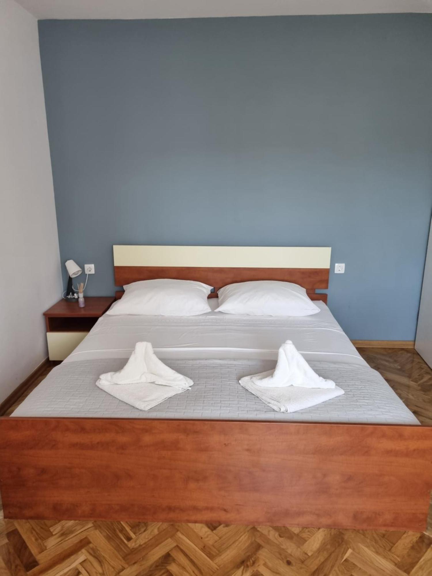 Apartment Vinka Split Bagian luar foto